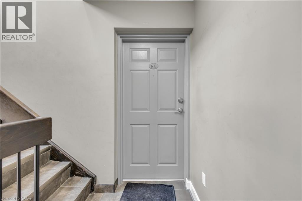 1460 HIGHLAND Road W Unit# 6C