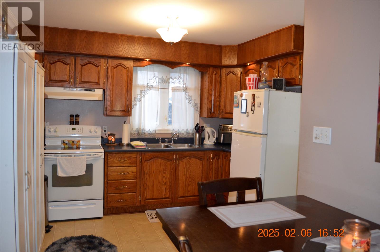 45 Roberts Road N