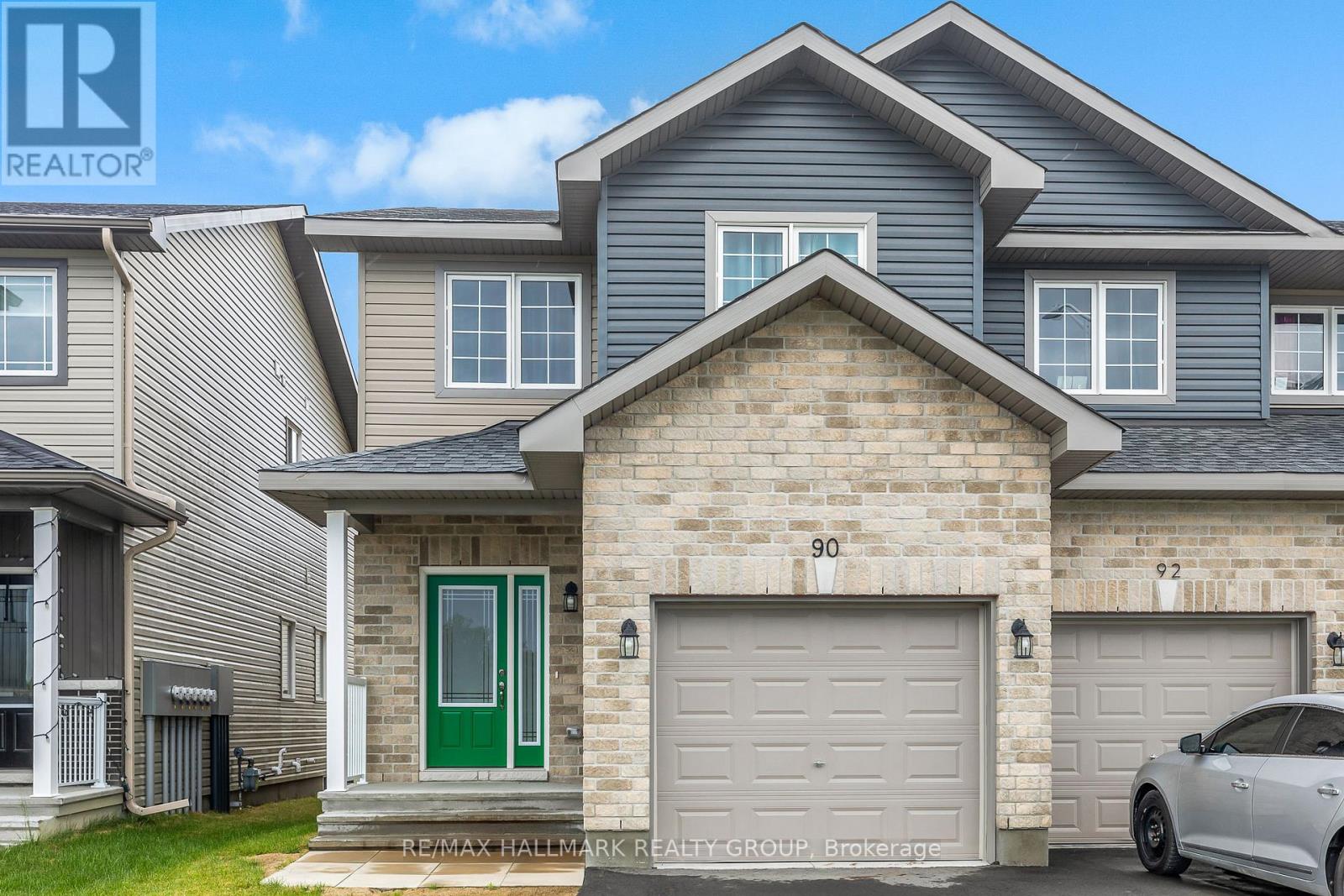 90 VIMY RIDGE CRESCENT