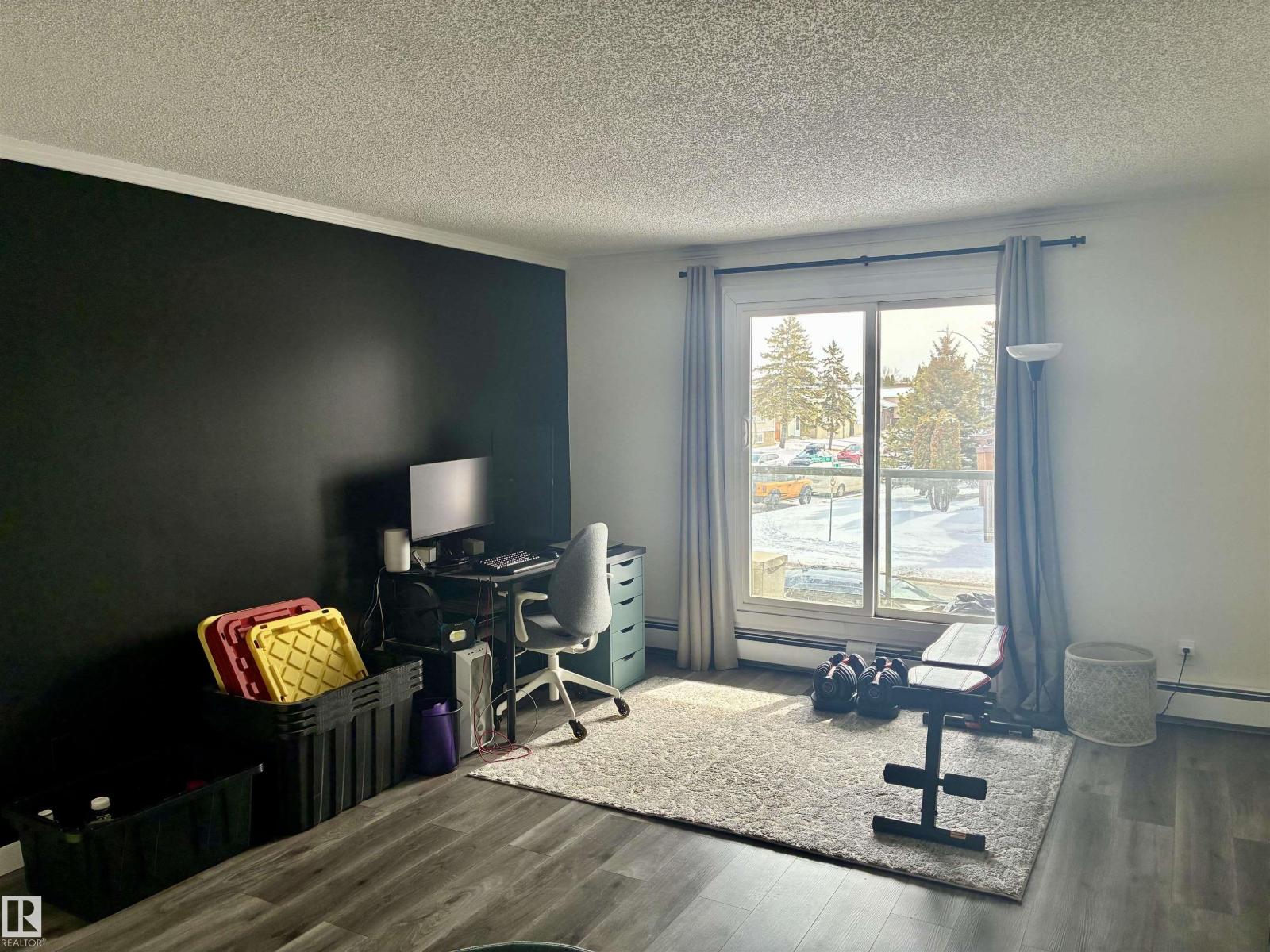 #201 600 KIRKNESS RD NW