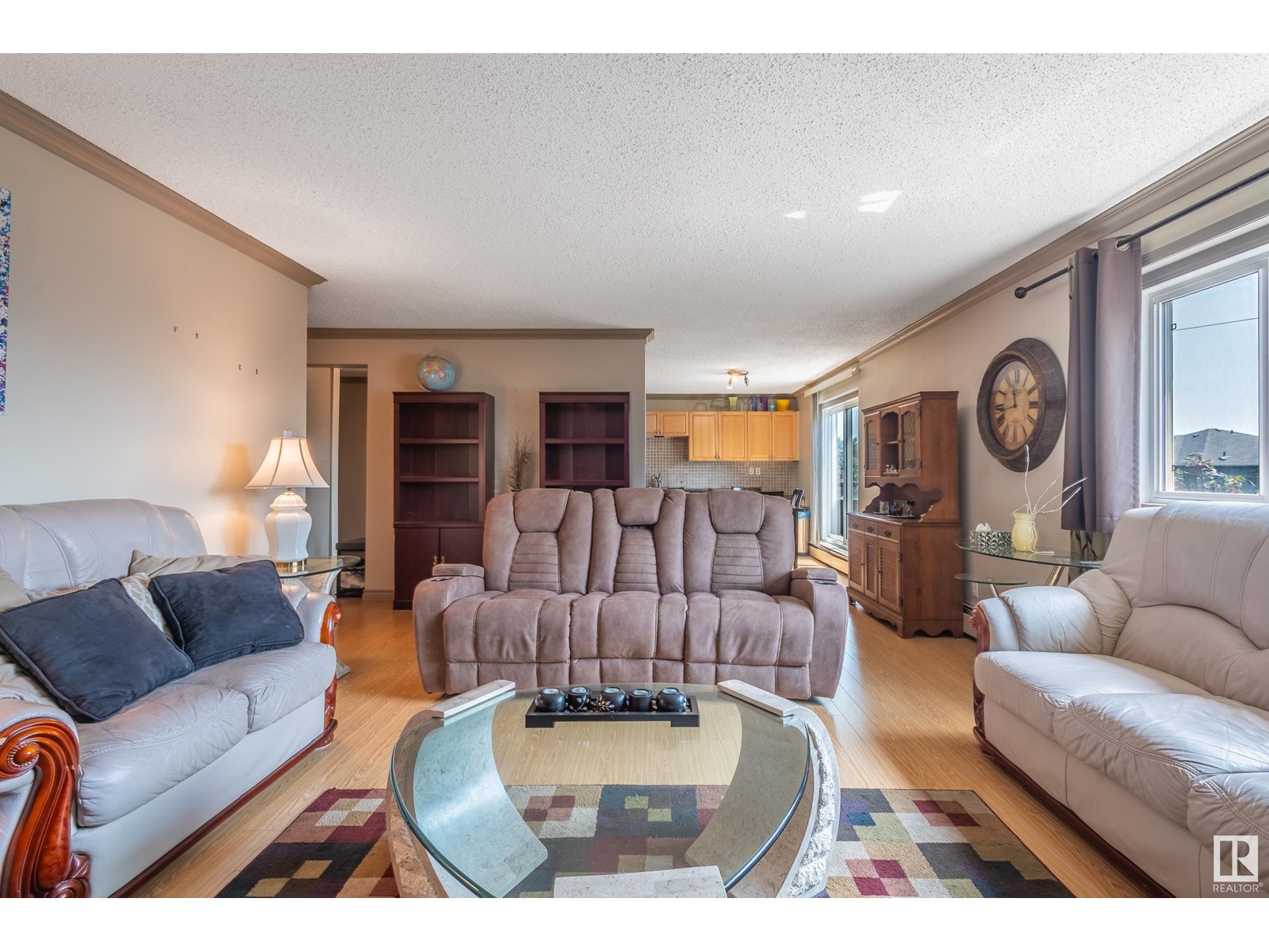 #308 7204 81 AV NW
