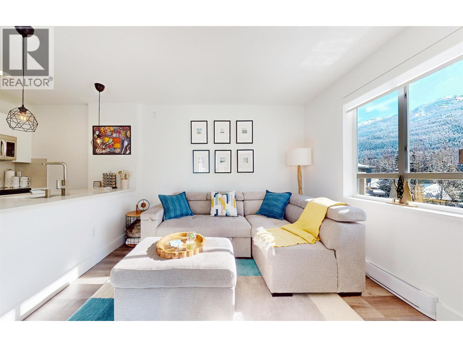 449 4314 MAIN STREET