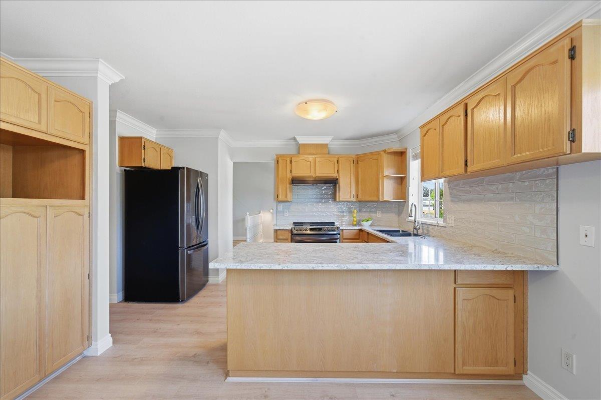 21 5750 174TH STREET