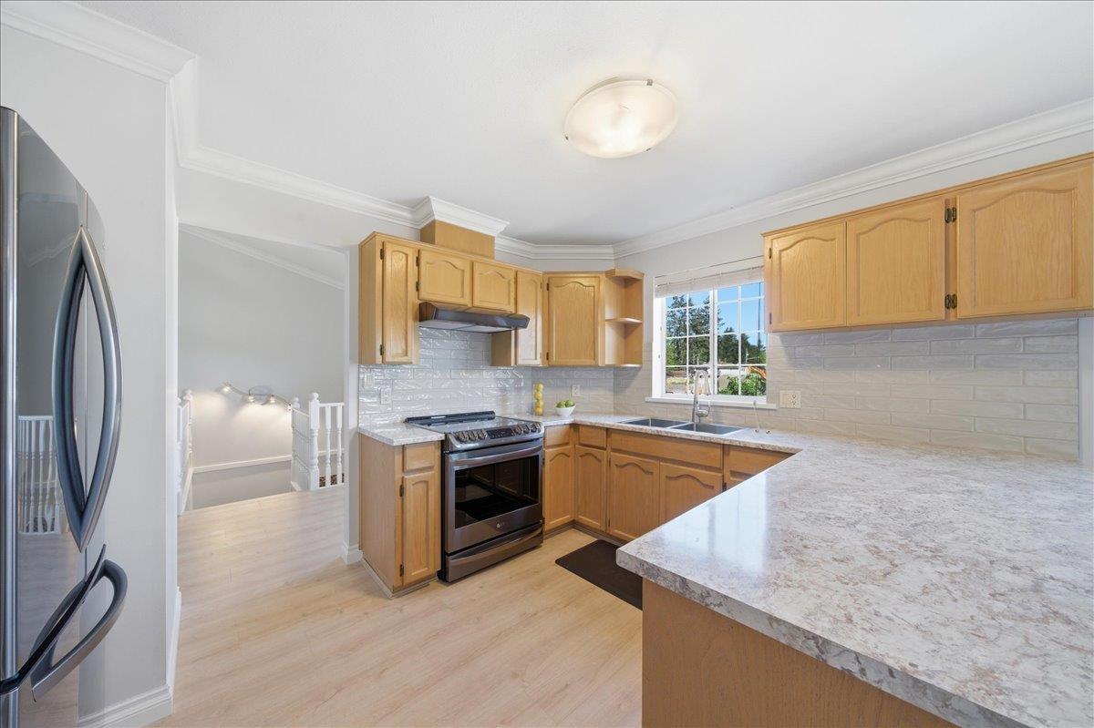 21 5750 174TH STREET