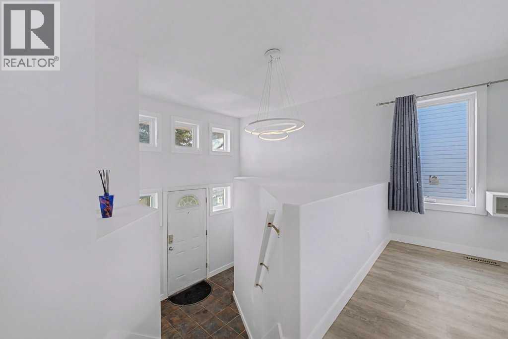 267 Panamount Hill NW