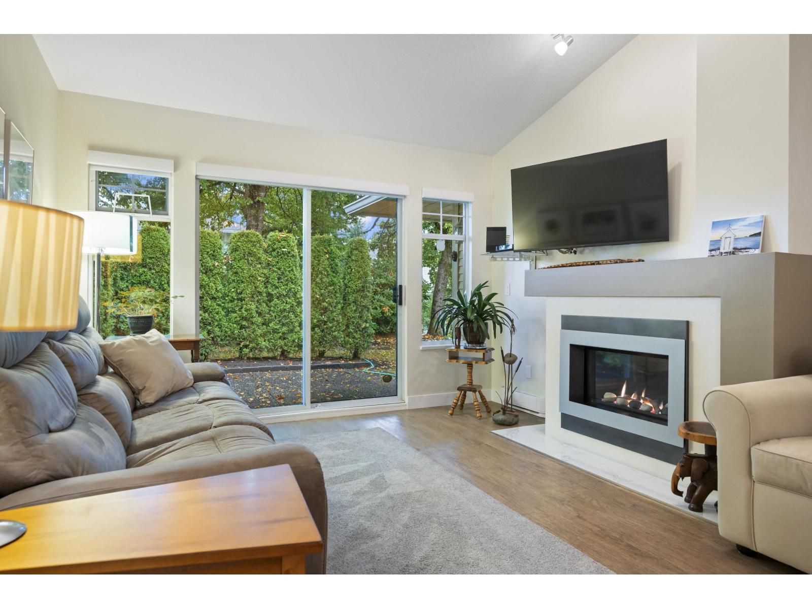 62 8737 212TH STREET