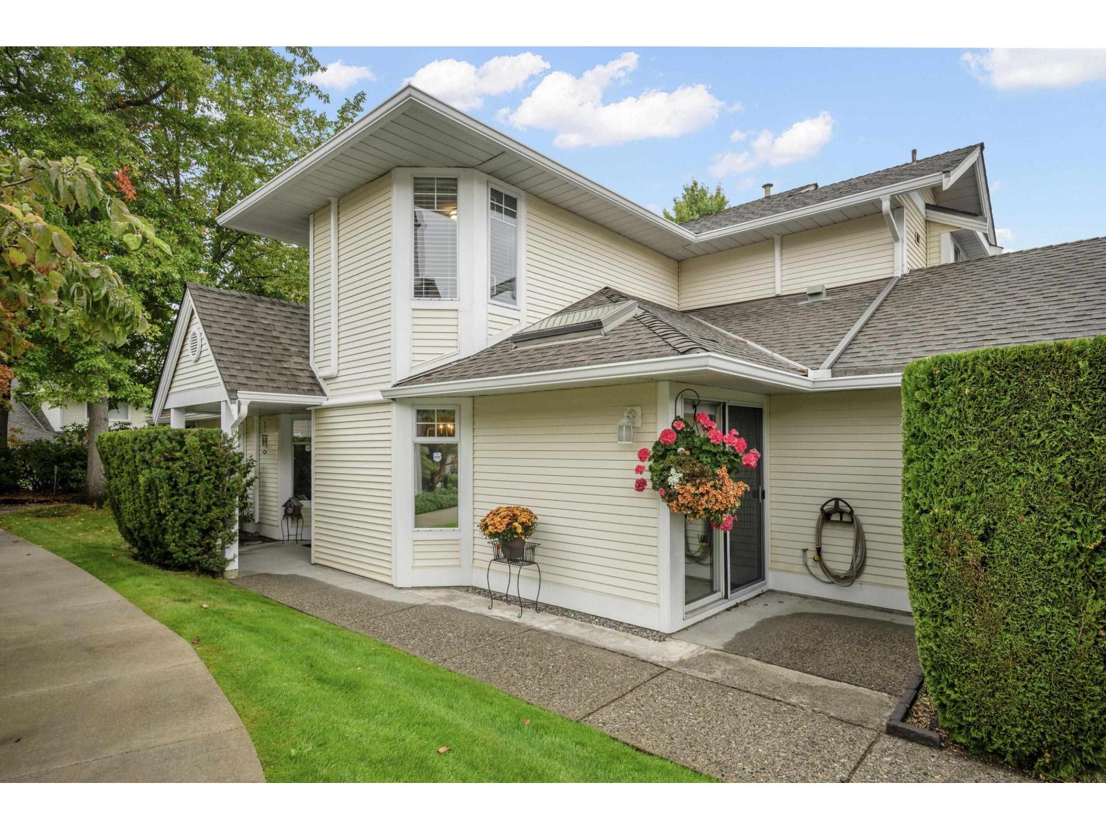 62 8737 212TH STREET