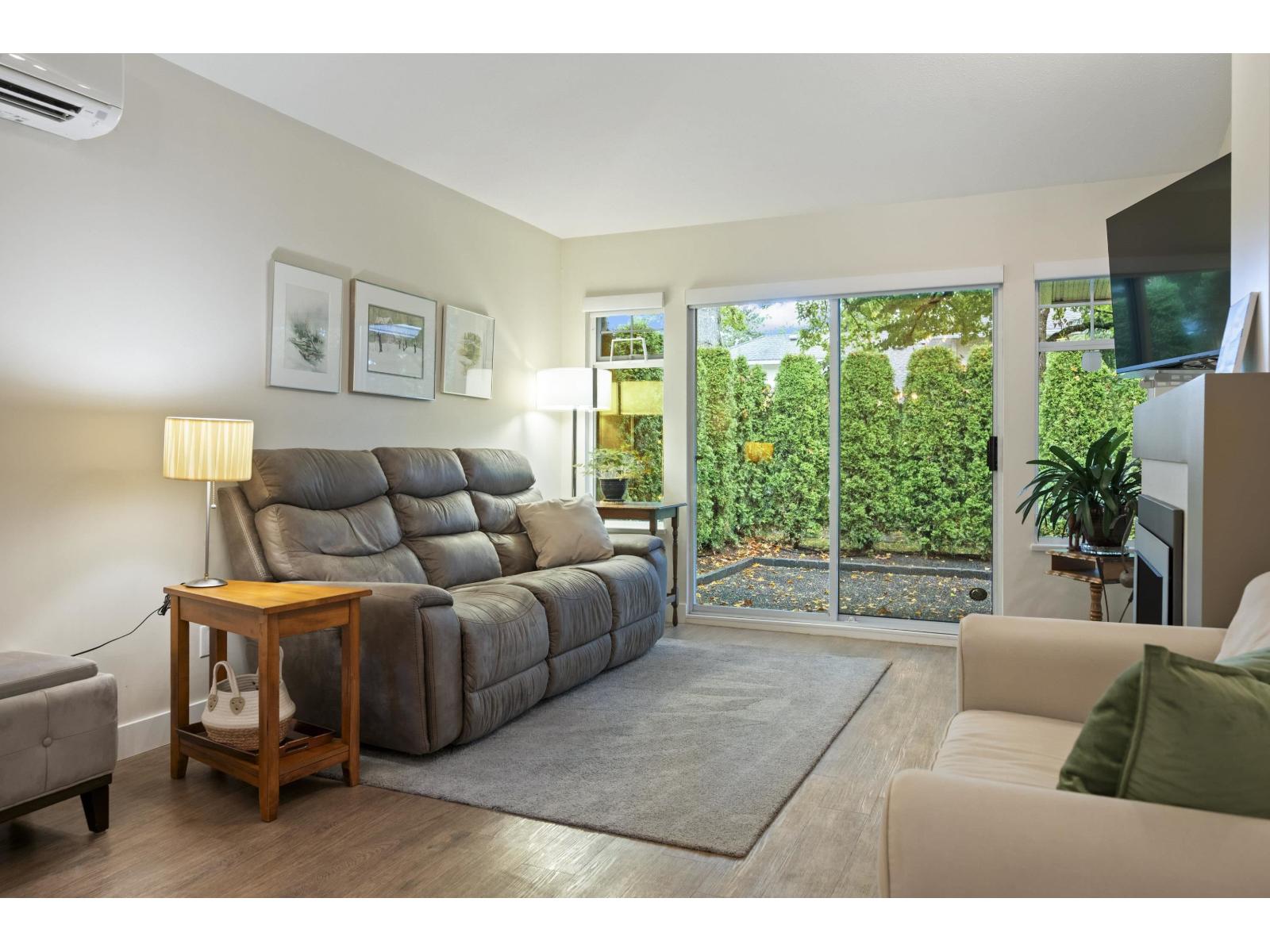 62 8737 212TH STREET