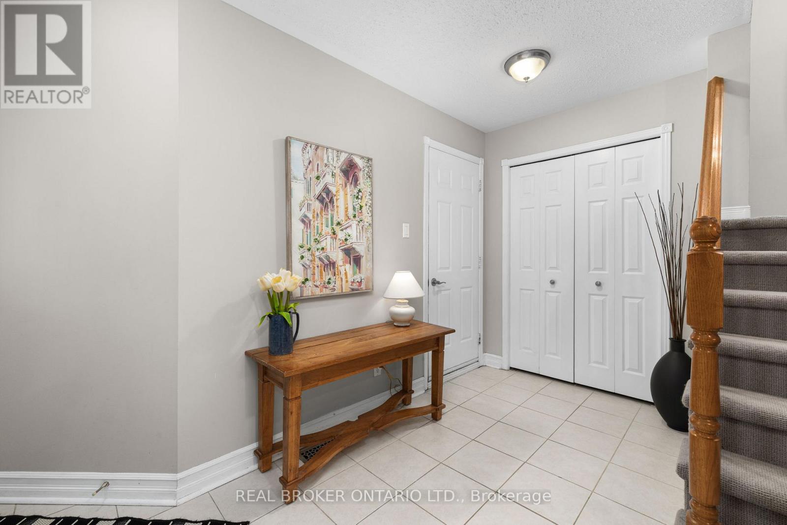 1981 ORCHARDVIEW AVENUE