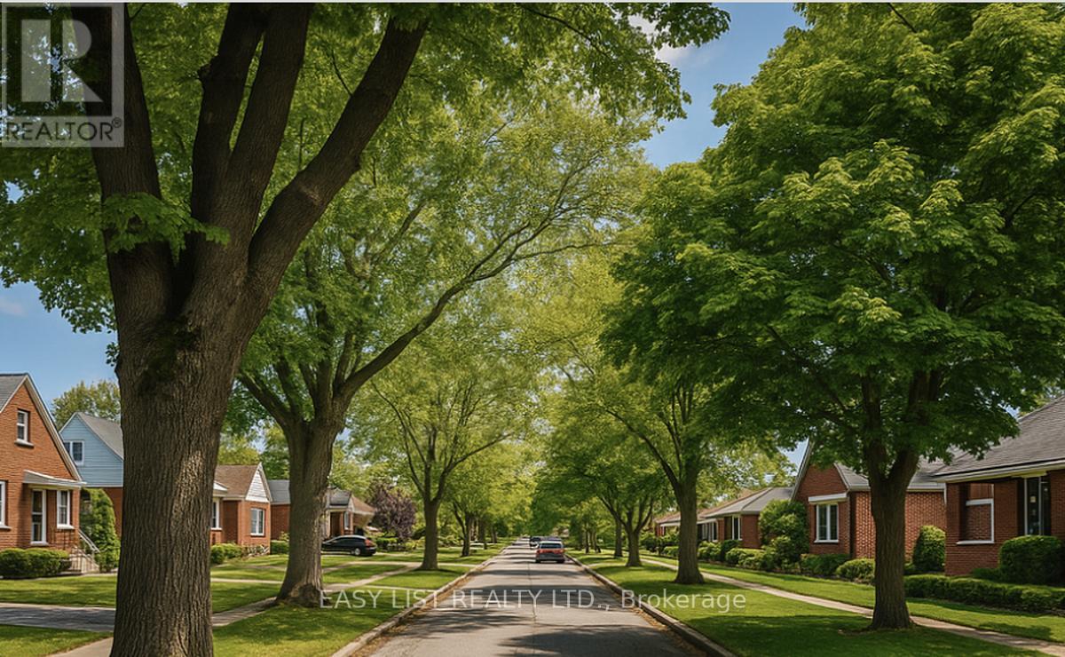 1121 FAIRVIEW BOULEVARD