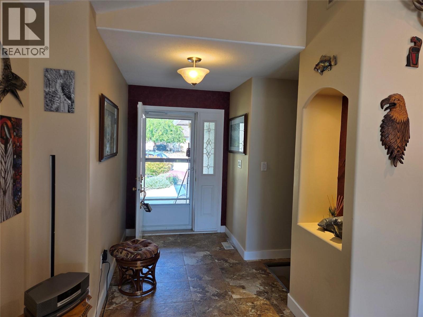 515 Vanderlinde Drive