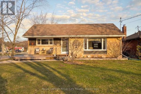 2 CADILLAC DRIVE Guelph (St. George's) ON N1E2B5