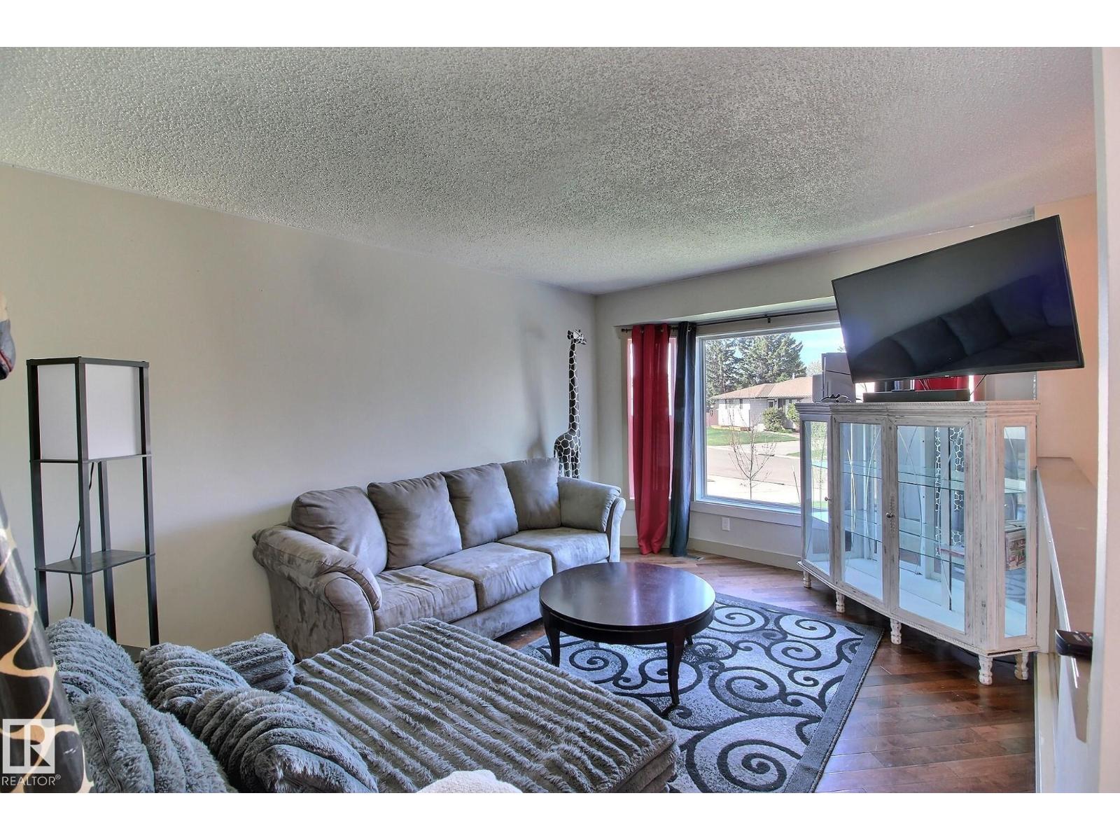 114 WESTBOURNE RD