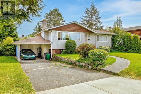 1725 Mortimer St Saanich BC V8P3A9