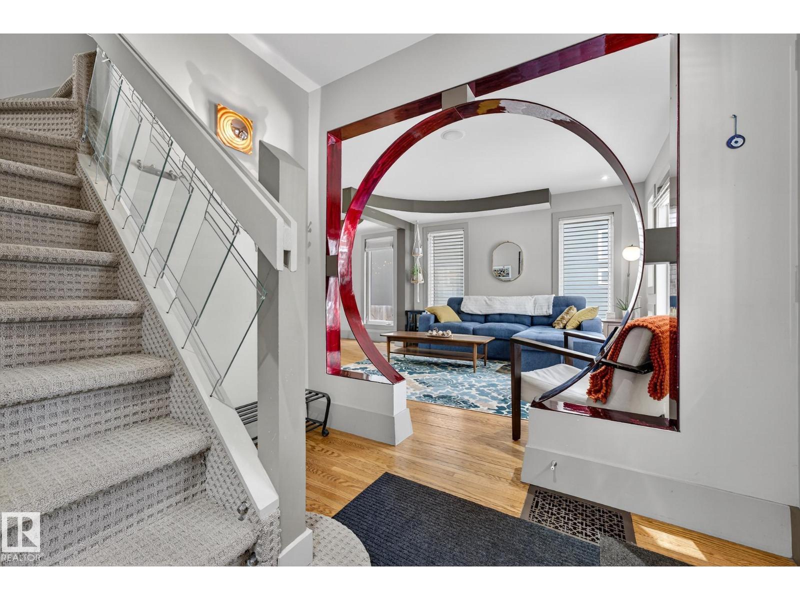 11343 67 ST NW