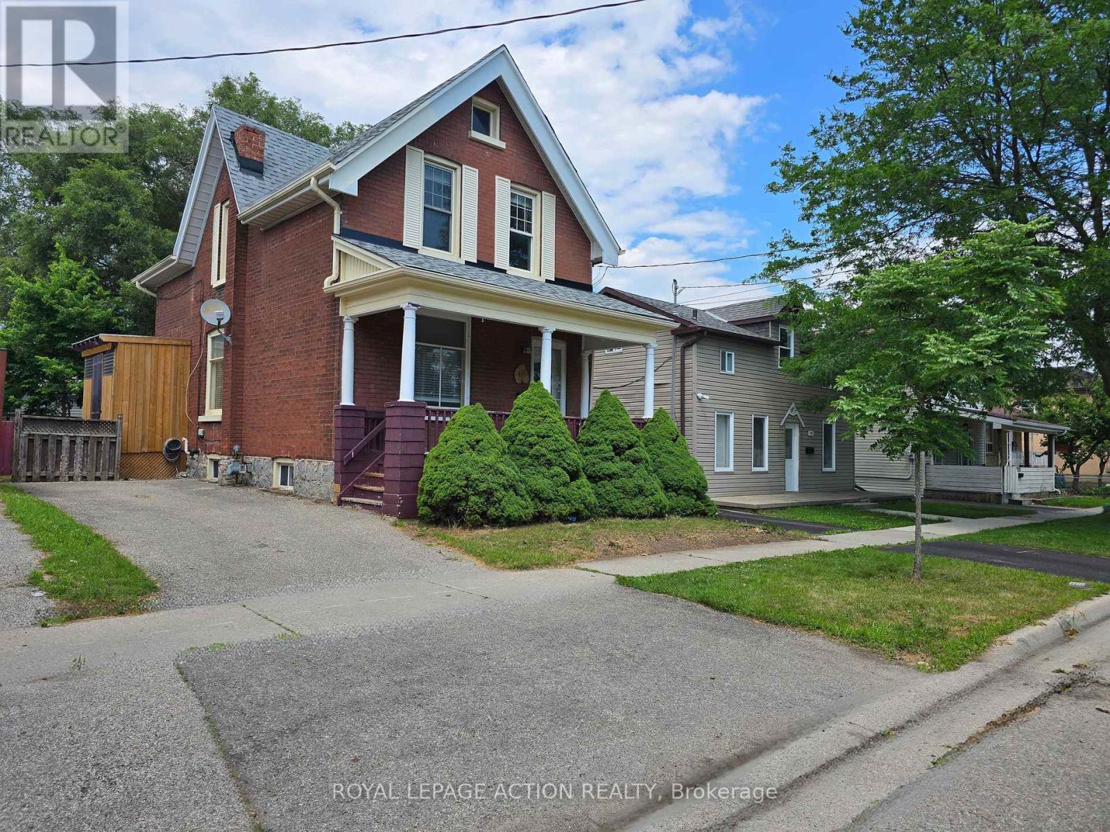 196 WELLINGTON STREET