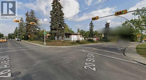 2104 26 Avenue SW Calgary AB T2T1E6