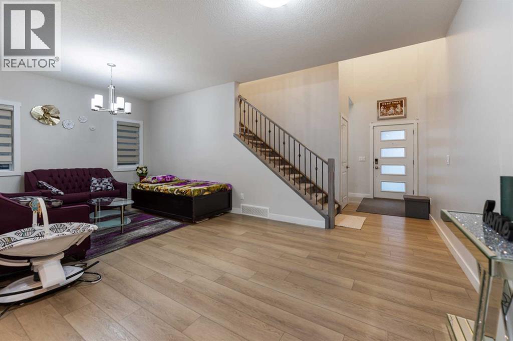 260 Homestead Grove NE