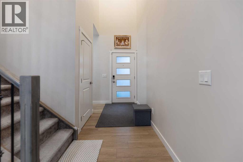 260 Homestead Grove NE