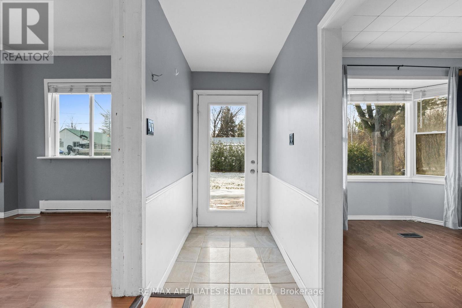 3091 CEDAR BEACH LANE