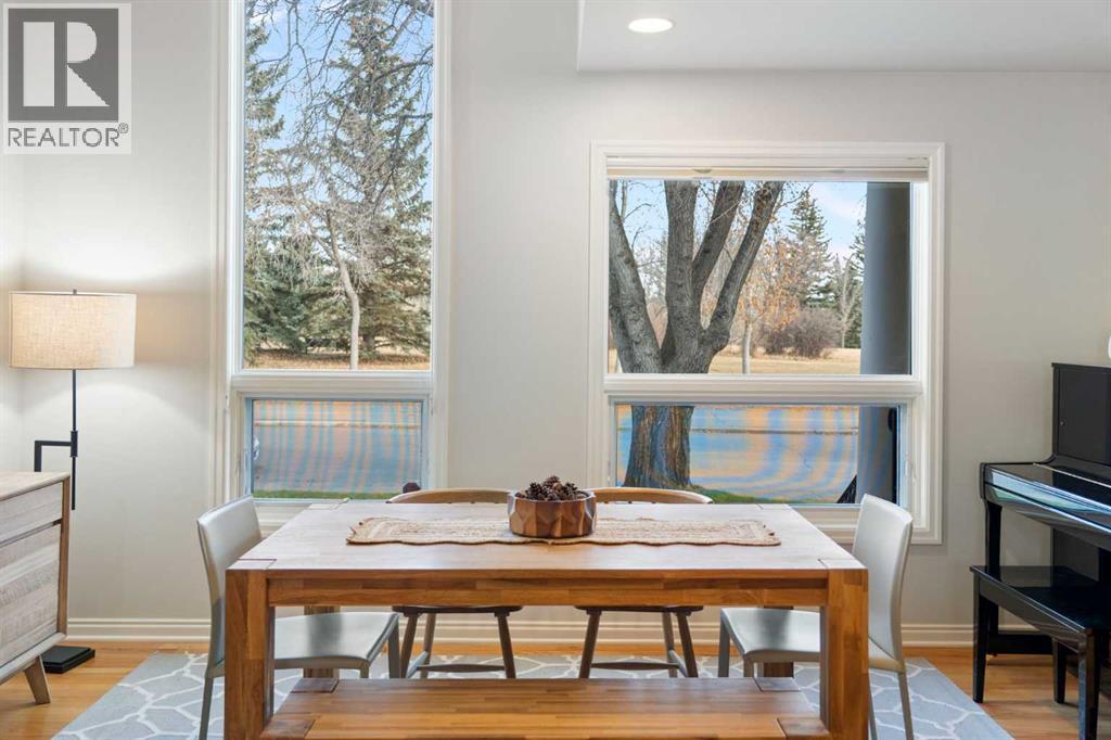 2827 Canmore Road NW