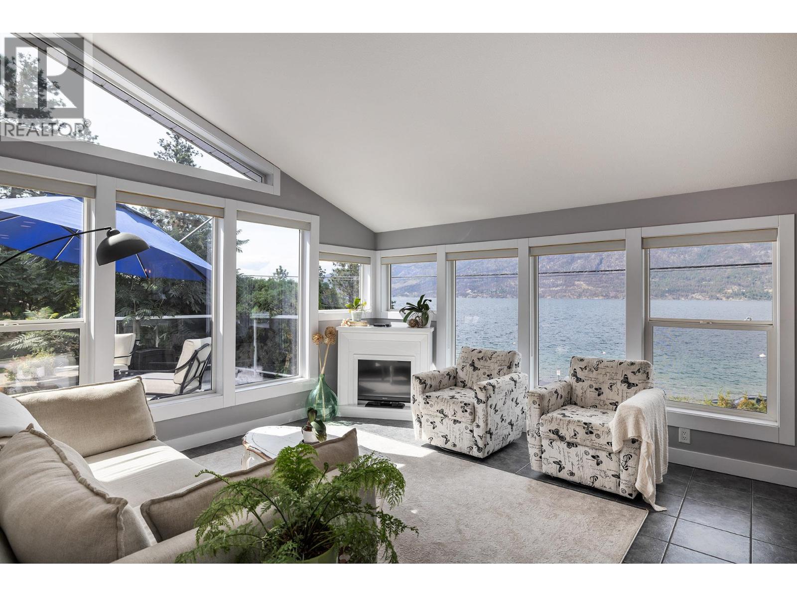 10837 Okanagan Centre Road W