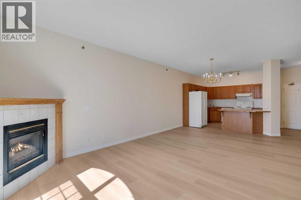 203, 4835 Dalhousie Drive NW