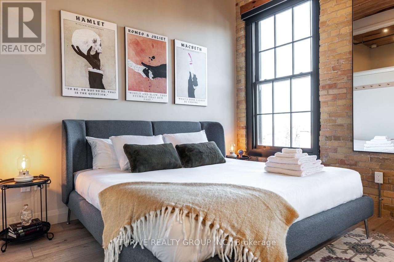 304 - 245 DOWNIE STREET