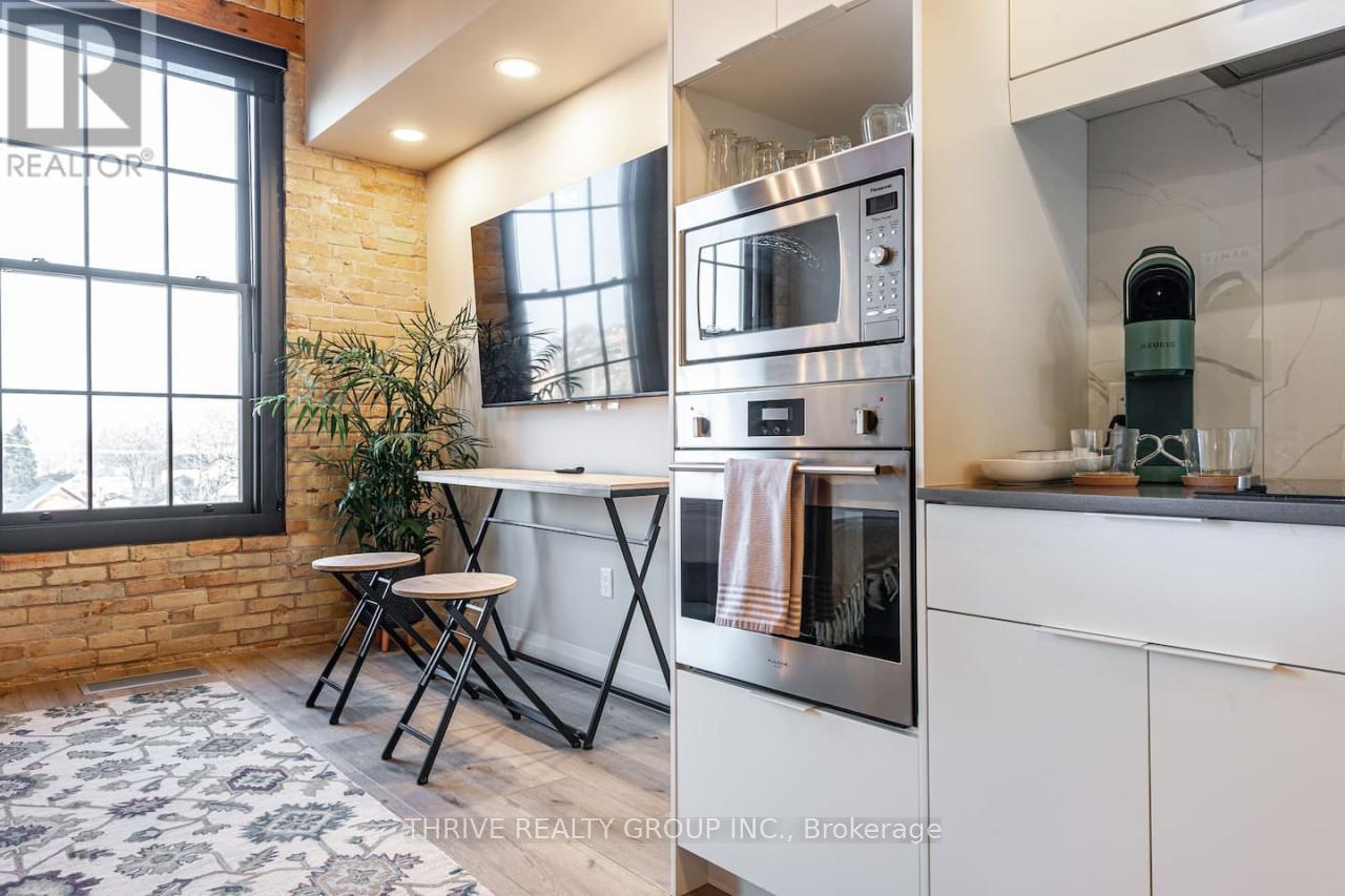 304 - 245 DOWNIE STREET