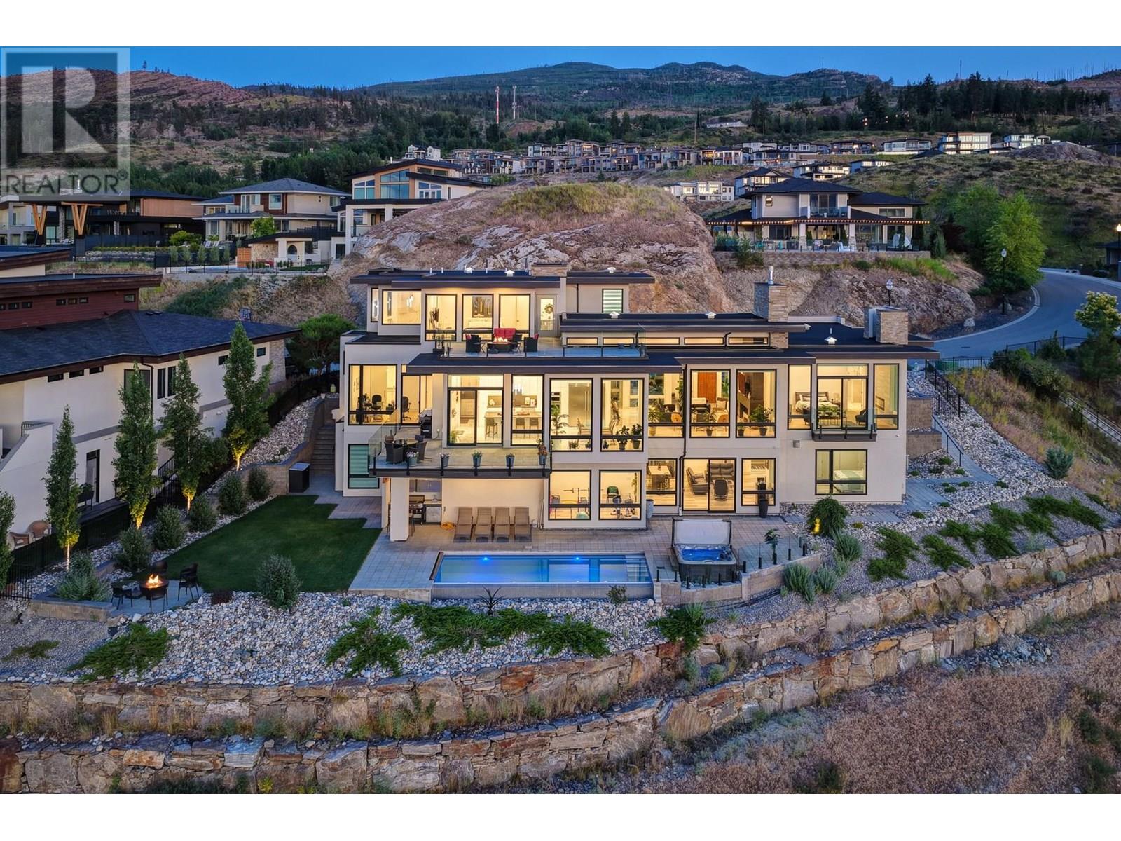 449 Swan Drive