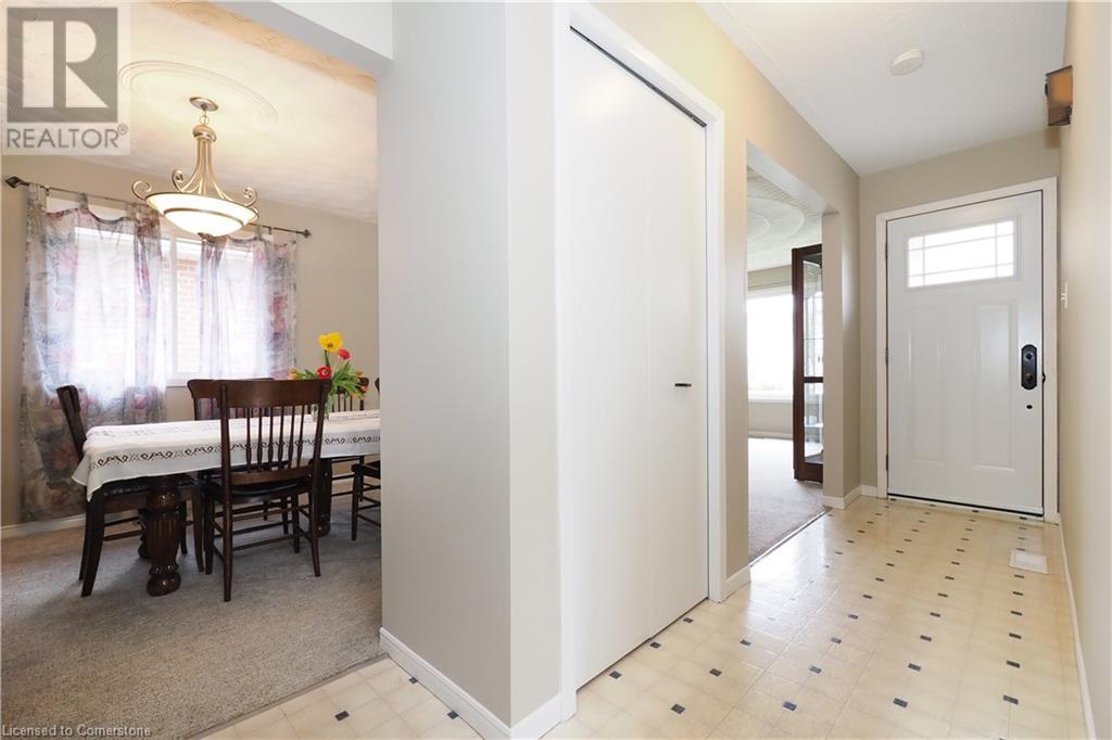 593 WESTVALE Drive