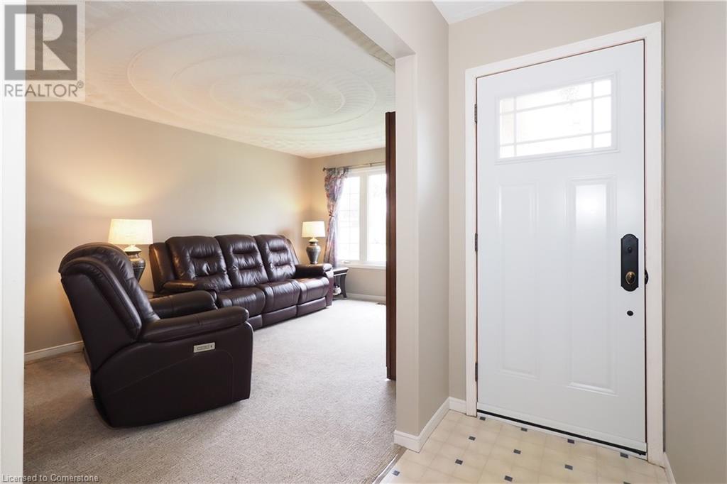 593 WESTVALE Drive