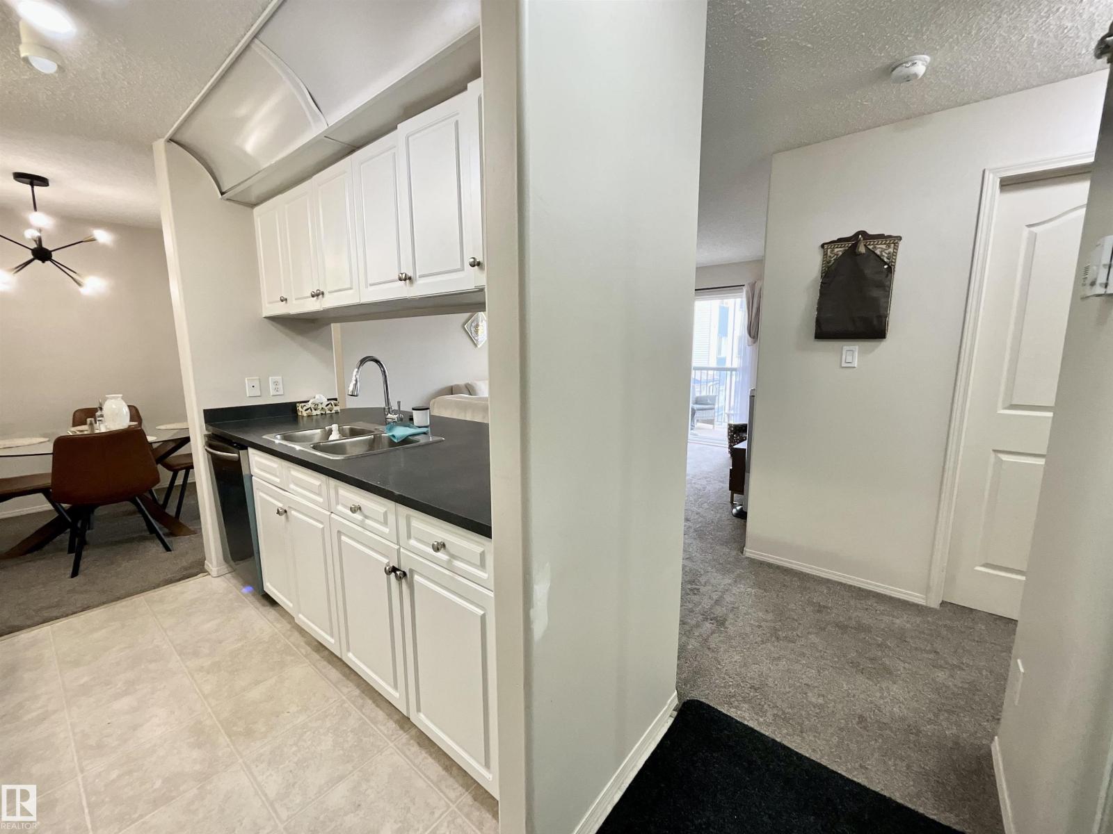 #217 16303 95 ST NW