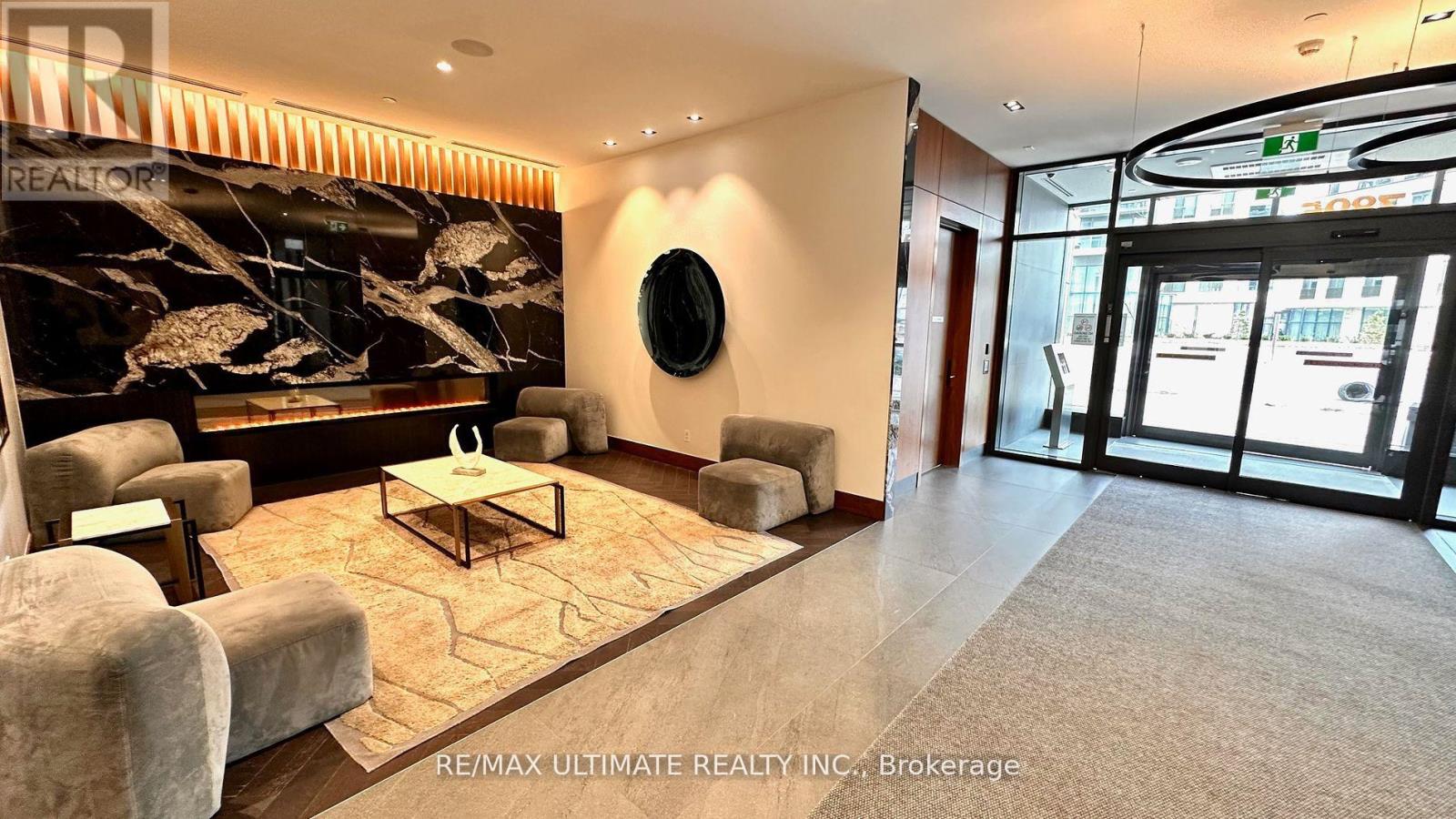 3304 - 7895 JANE STREET