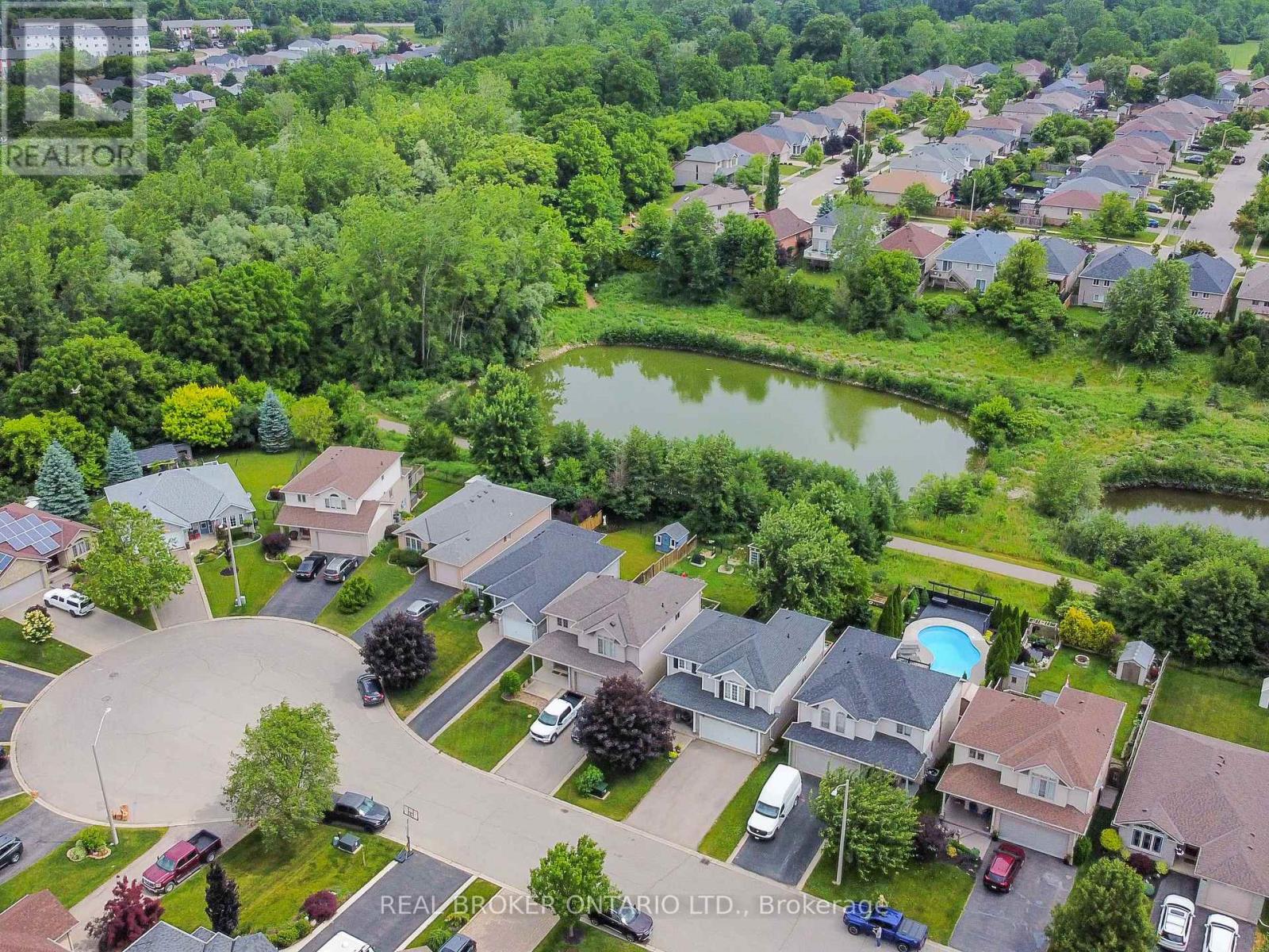 18 BRICKER COURT