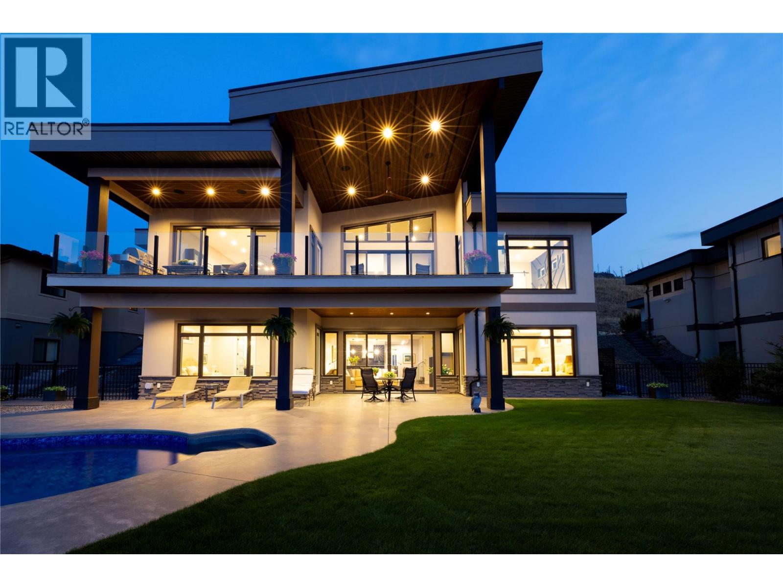 5572 Upper Mission Drive