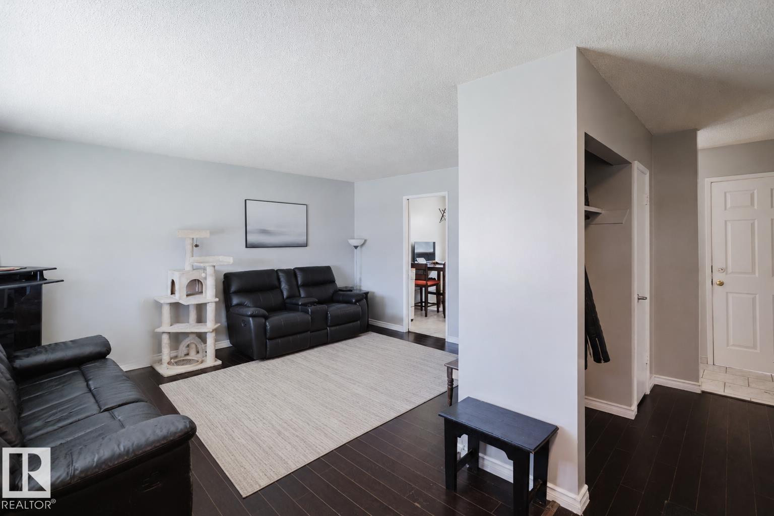 10325 152 ST NW