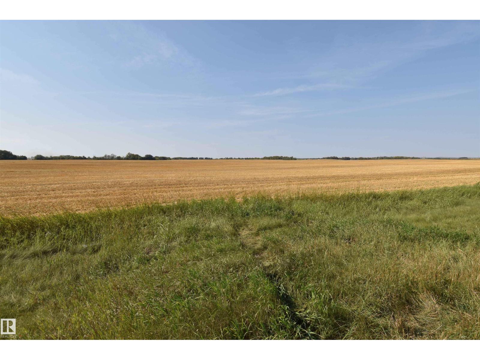 Rge Rd 275 Twp Rd 523