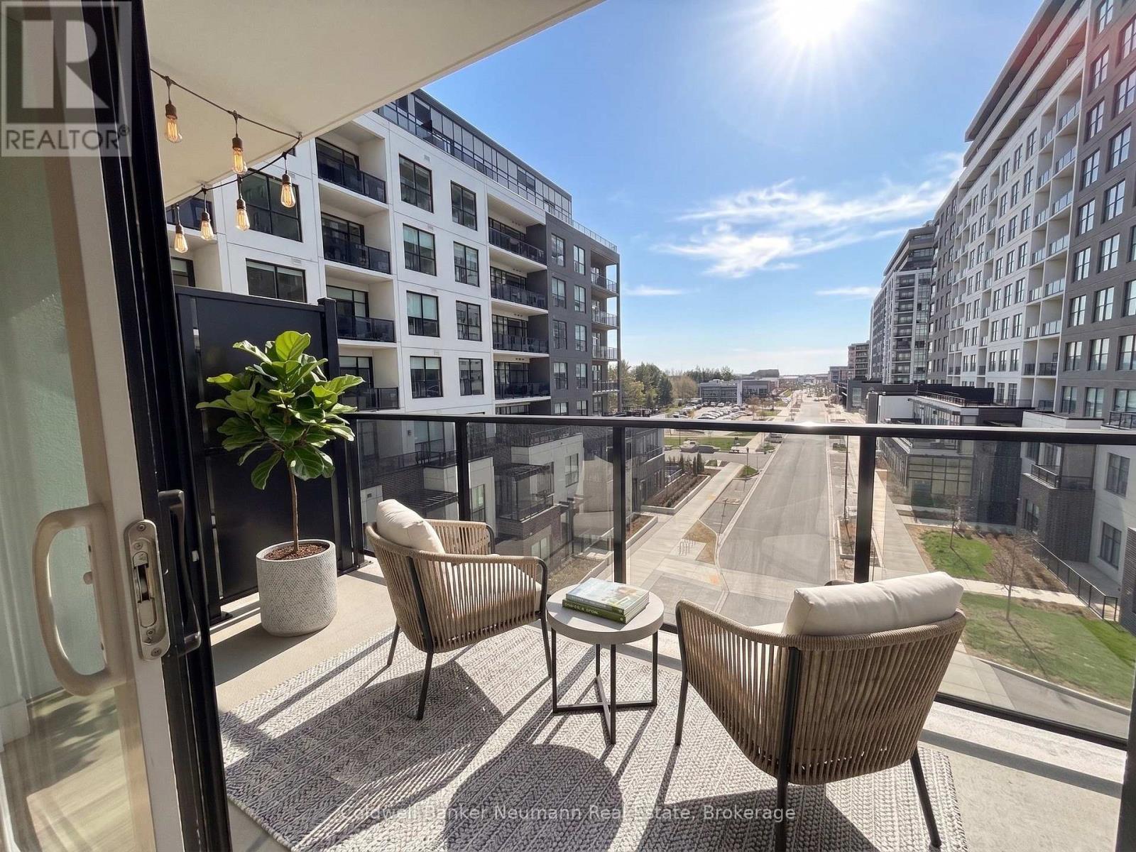 403 - 1882 GORDON STREET