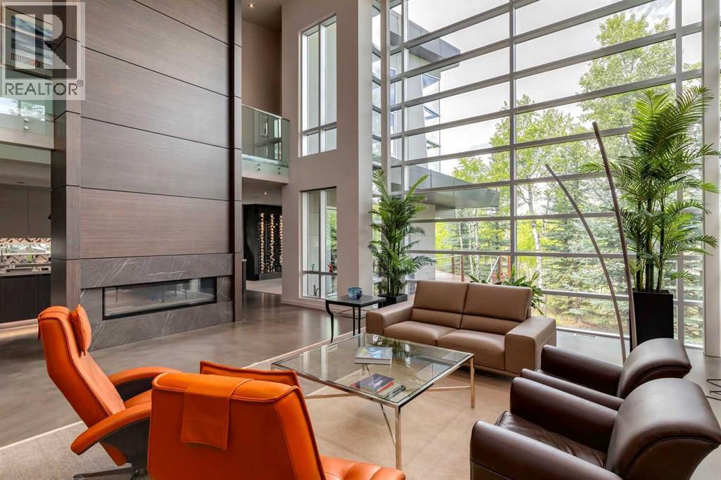 25 Posthill Drive SW