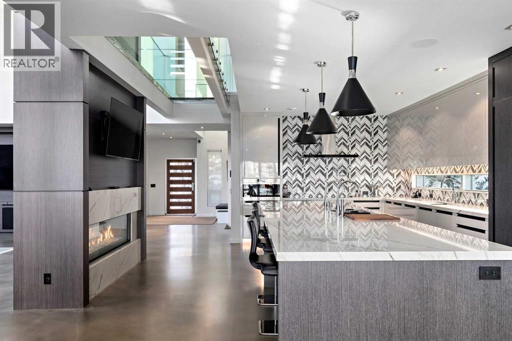 25 Posthill Drive SW