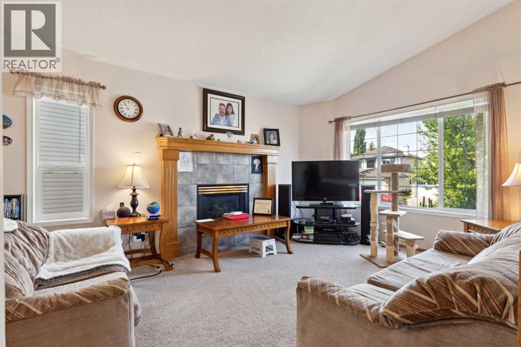 21 Citadel Crest Circle NW