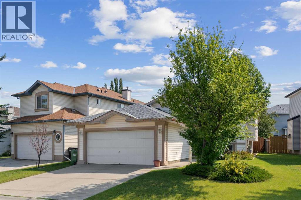 21 Citadel Crest Circle NW