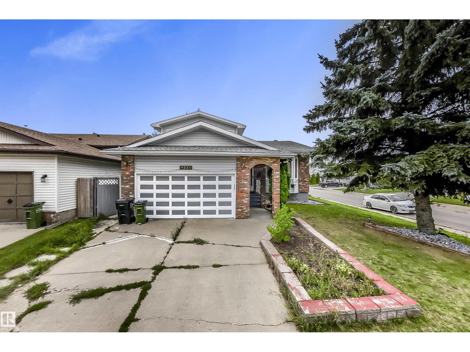 4231 32 AV NW