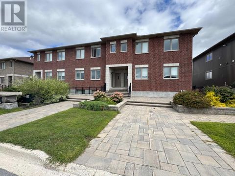 5 - 43 SENATORS GATE DRIVE Perth ON K7H0B5