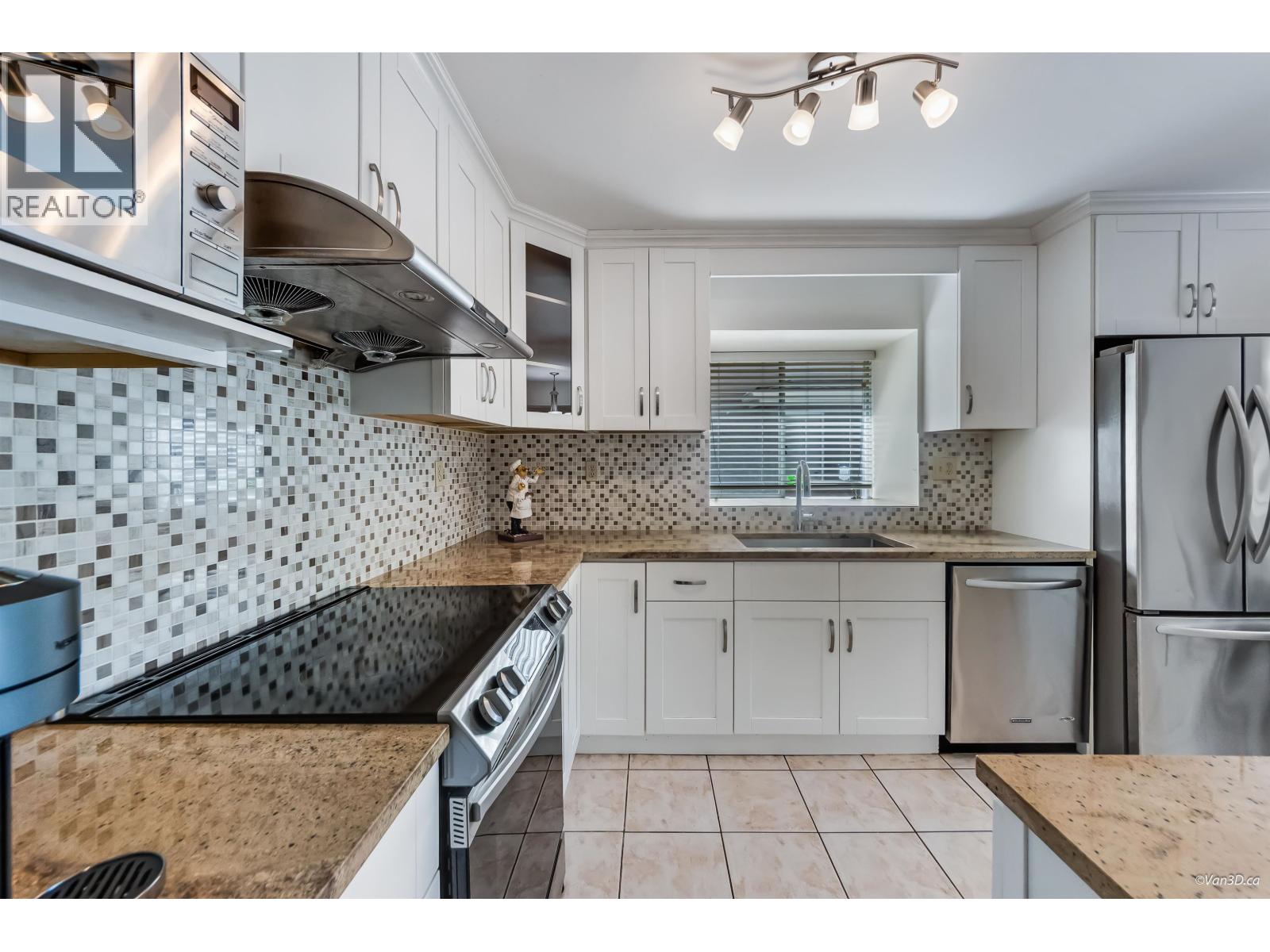 52 7740 ABERCROMBIE DRIVE