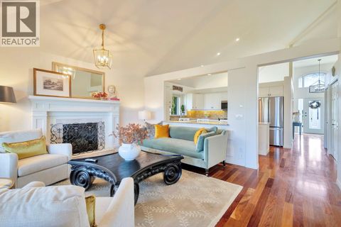 3482 Ridge Boulevard West Kelowna BC V4T2V5