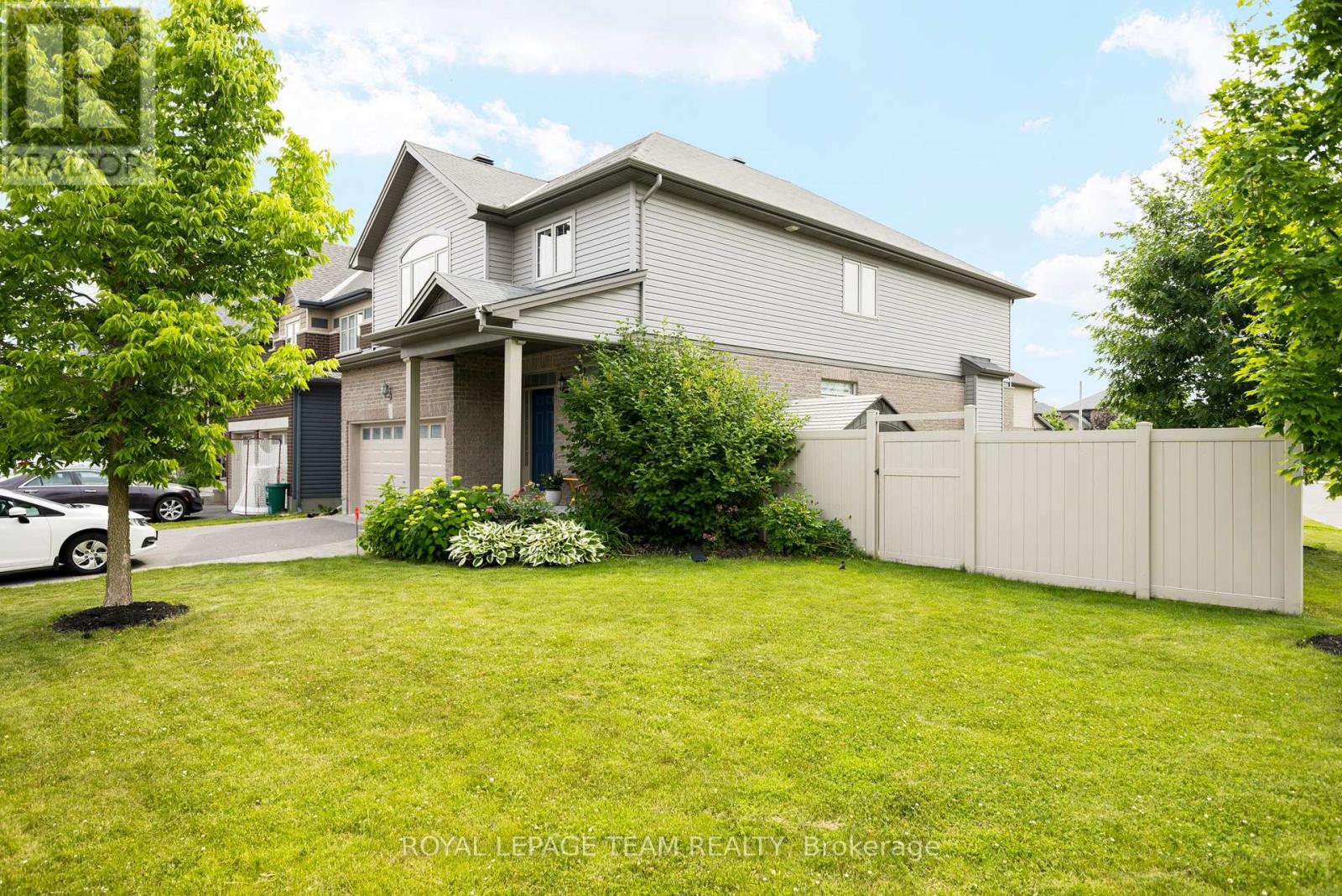 43 HIBISCUS WAY