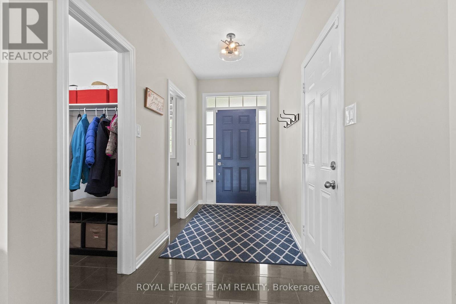 43 HIBISCUS WAY