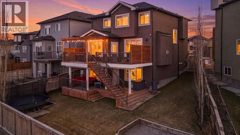 120 Baysprings Court SW Airdrie AB T4B3X7
